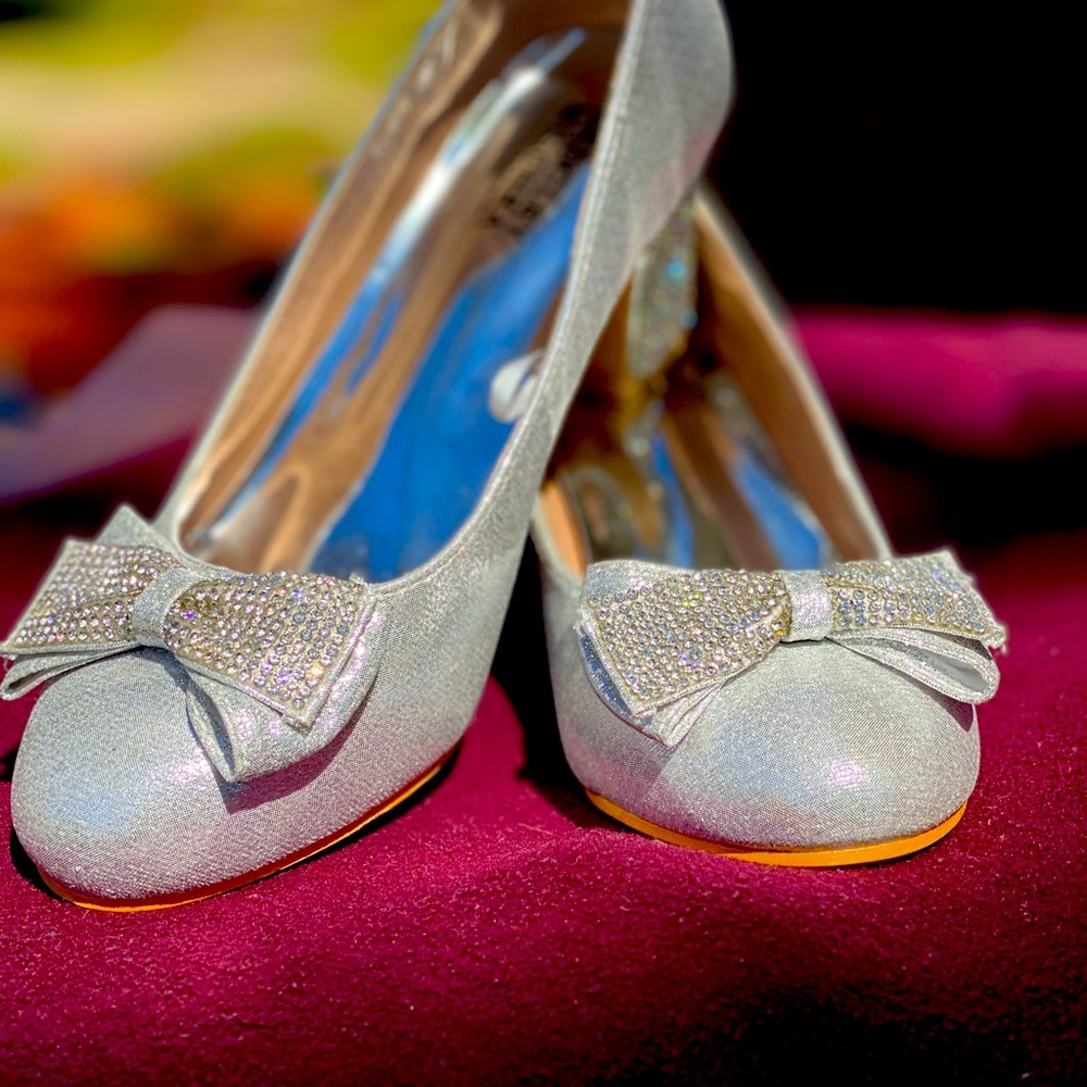 Formal dress heel for little girl